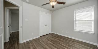 517 Fallbrook Drive Gallery 38