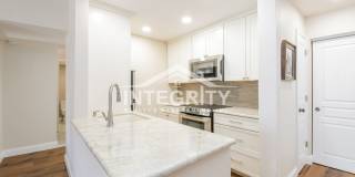 2 Bed/1 Bath, 832 sqft - 1365 Columbine Way Unit 102 Gallery 11