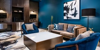 44 Washington Gallery 19