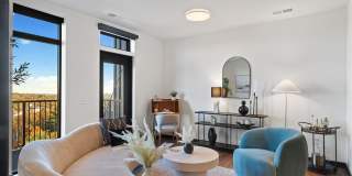 37 West Farnam Gallery 27