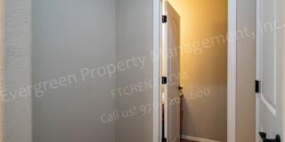 Rigden Farm Townhome in great location! Gallery 17