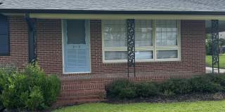 809 Penn Place Gallery 1