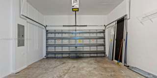 2247 Portofino Ave Gallery 29