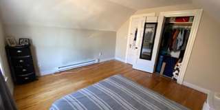 Large 4 bed in Mission Hill Gallery 22