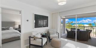 2600 Gulf Shore Blvd N unit: 54 Gallery 7