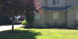 Beautiful 3 Bedroom 2 1/2 Bath Townhome in Tacoma!!! Gallery 12