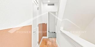 Gorgeous Townhouse with Central AC and Rooftop Deck Gallery 14