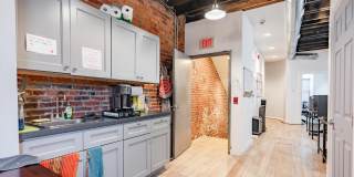 319 BAINBRIDGE ST Gallery 7