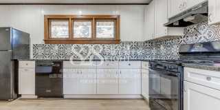 **COMING SOON FOR JUNE 2026 MOVE IN!** 3 BED/2 BATH DUPLEX - CLOSE TO CAMPUS! Gallery 37