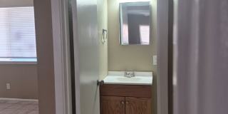 One Bedroom Apartment Gallery 10