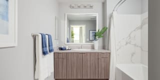 Ferrante Ferrante Gallery 102