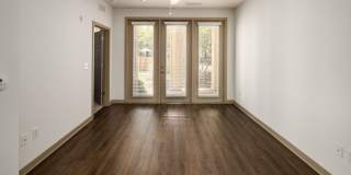 Tapestry at Brentwood Town Center Gallery 47