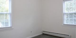 102 Paterson Ave Gallery 16