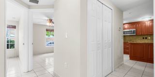 9 E 4th St Gallery 8