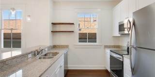 4111 CLEMATIS Street Gallery 3