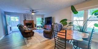 Coming Soon! 3 Bedroom 2 Bathroom-Dogs okay! Gallery 25