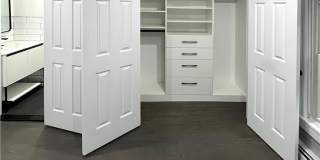 31 Riverside Avenue Gallery 7