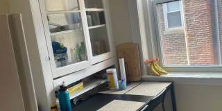July 1 Big and Sunny Studio with Eat in kitchen No fee Heat hw Inc  Students ok Gallery 6
