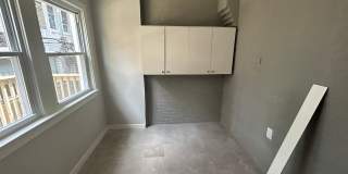 Charming 3 BR/1 BA Philly Row Home with Porch, Deck & Basement Gallery 10