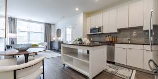 Rivermark Northern Liberties Gallery 37