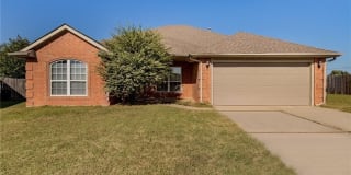 1004 Mollie Rausch Ln Gallery 1