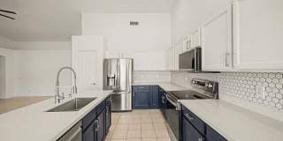 1320 E COTTONWOOD Lane Gallery 3