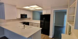 Newley Updated 4 bedroom, 2.5 bathroom Townhome in Citrus Heights!!! Newley Updated 4 bedroom, 2.5 bathroom Townhome in Citrus Heights!!! Gallery 4