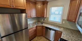 16 E Kupsch Street E Gallery 7