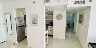 1775 Washington Ave Gallery 13