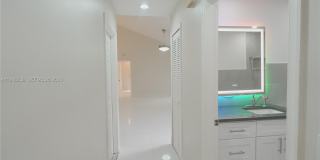 518 NE 48th St Gallery 3