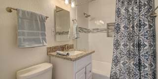 224 W Glenrosa Avenue Gallery 10
