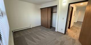 Pointe West Gallery 16