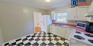 All Brick Ranch Style Home on Large Corner Lot Gallery 9