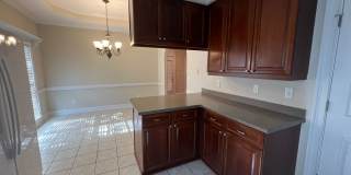 714 Berry Lane Gallery 11