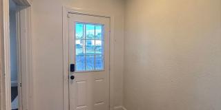3 Bed 1 Bath in Cannonsburg 3 Bed 1 Bath in Cannonsburg Gallery 3