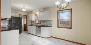 Centrally Located Property Gallery 11
