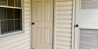 Charming 2 Bedroom/2 Bathroom Apartment Unit in Pond Condos! Gallery 14