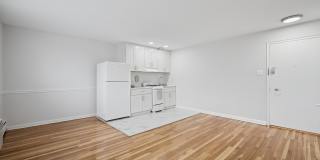 Mt. Airy Place Gallery 12