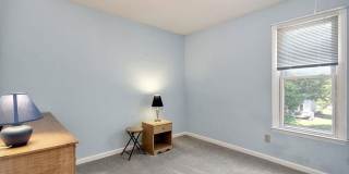 Room in 4 Bedroom Home at Daingerfield Dr Gallery 26