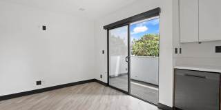 5667 La Mirada Avenue Apartmenets Gallery 21