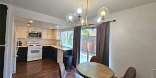 1460 Hialeah Drive Gallery 6