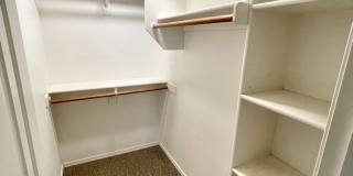 Cute 3 Bedroom Home in Center of Kingman! Gallery 25