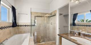 Vista Panoramic View 6 Bedroom 4.5 Bathroom Home for Rent Gallery 35