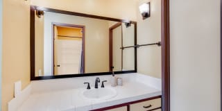AVAILABLE NOW!! 2 Bed 2 Bath Fully Furnished Condo in Palm Springs! ****MOVE IN SPECIAL! 50% OFF ONE MONTHS RENT**** Gallery 17