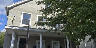 323 Larch Street Gallery 1