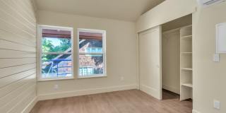 207 3rd Street Gallery 6