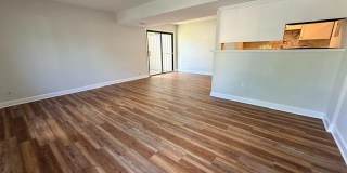 47 KING HENRY Circle Gallery 9