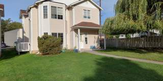 Great Location! Gallery 1