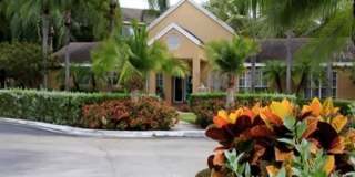 Palmetto Place Gallery 25