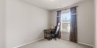 701 E Boston Street Gallery 16